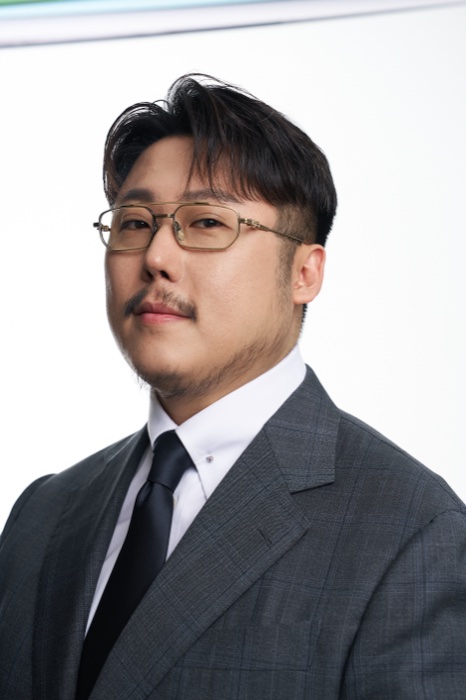 강신주의 감정수업을 주제로 감정과 내면을 이야기하는 구요한